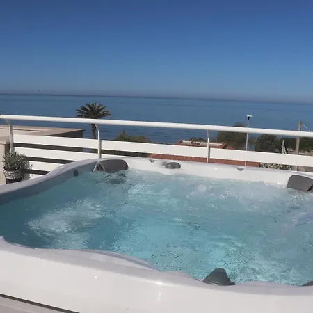 Naiadi 4* Άντζιο