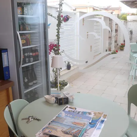 Naiadi Bed & Breakfast Anzio